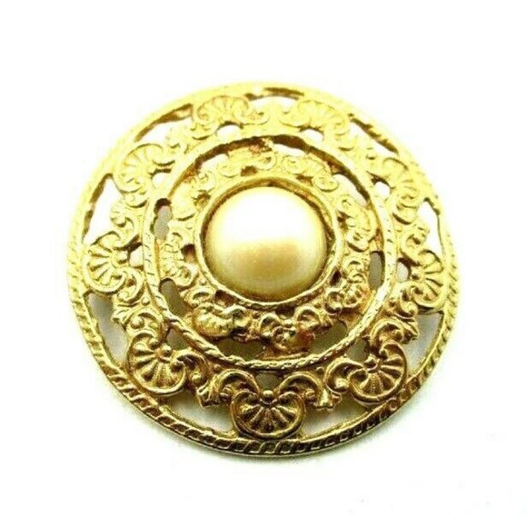 Dauplaise brooch outlet